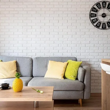 Artapart Market Square Apartment *